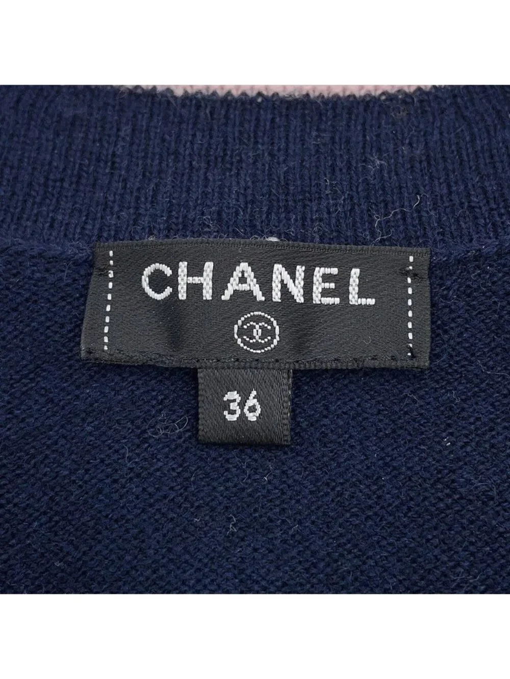Chanel Cardigan No5 Button Cashmere 36 - Picture 8 of 10
